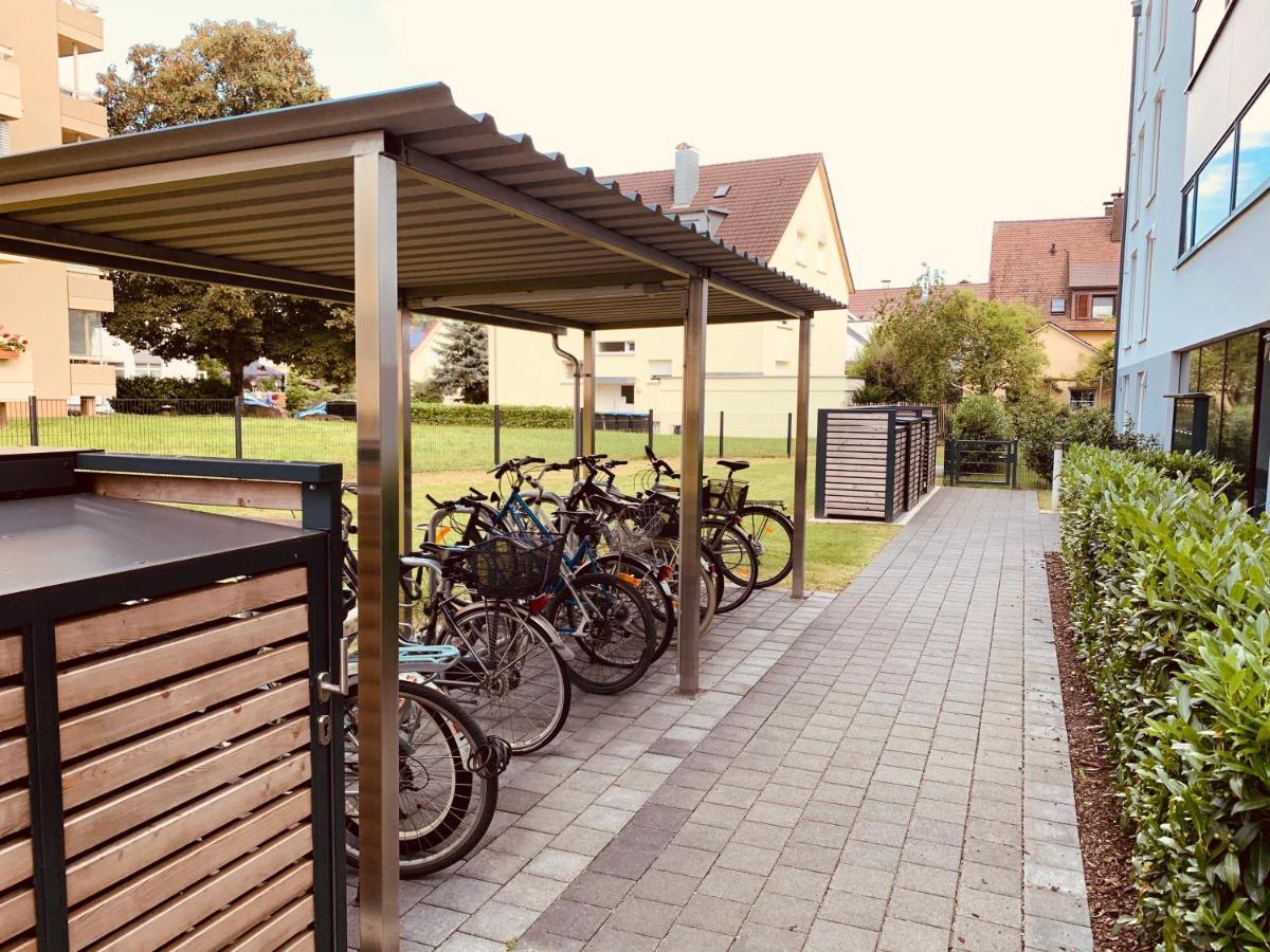 Penthouse Apartment Mit Alpenblick Friedrichshafen Bagian luar foto